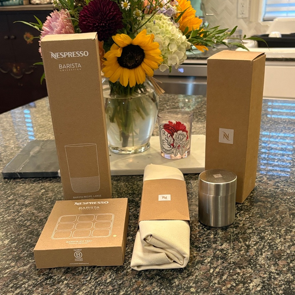 Nespresso Barista Set with Silver and Cream Accents